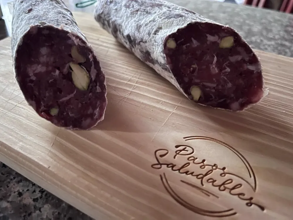Salame tandil con trozos de pistacho